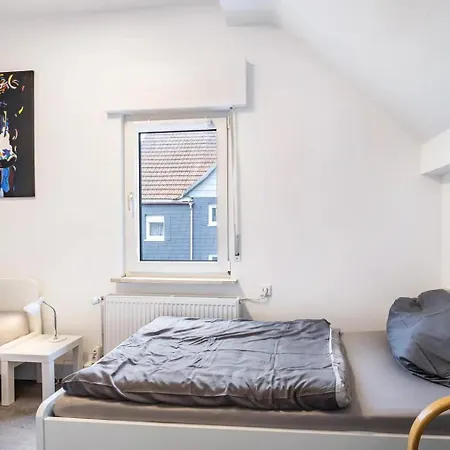 Am Suedwall Rechts - Modern, Geraeumig & Familienfreundlich * 메데바흐