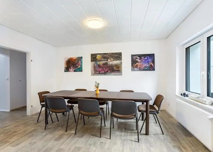 Dom wakacyjny Am Suedwall Rechts - Modern, Geraeumig & Familienfreundlich *