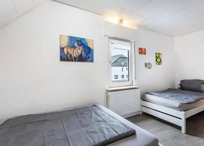 Am Suedwall Rechts - Modern, Geraeumig & Familienfreundlich * Medebach