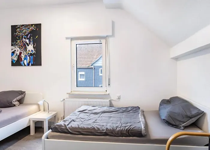 Am Suedwall Rechts - Modern, Geraeumig & Familienfreundlich * Medebach